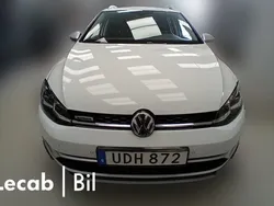 Vit Begagnad 2018 VW Golf Alltrack Kombi | 189 500 kr (Marknadspris)