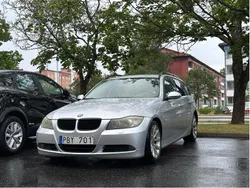 Grå Begagnad 2007 BMW 325 Advantage Kombi | 57 900 kr (Marknadspris)