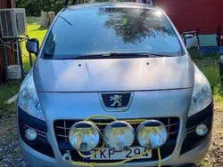 Grå Begagnad 2009 Peugeot 3008 Kombi | 10 000 kr