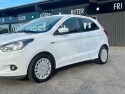 Vit Begagnad 2017 Ford Ka Plus Trend Halvkombi | 69 900 kr