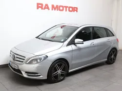 Silver (silver metallic ) Begagnad 2014 Mercedes B180 Minibuss | 104 800 kr (Bra pris)