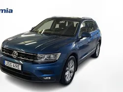 Blå Begagnad 2020 VW Tiguan SUV | 264 900 kr (Marknadspris)