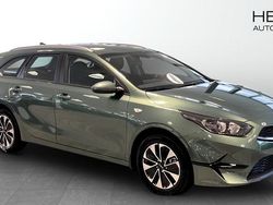 Grön (green) Ny 2025 Kia Ceed Sportswagon 2 Kombi | 299 900 kr (Dyr)