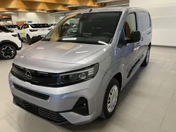 Grå (gråmetallic) Ny 2024 Opel Combo Elite Minibuss | 335 900 kr (Superpris)