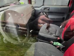 Röd Begagnad 2007 Ford Transit | 15 000 kr (Lite dyr)