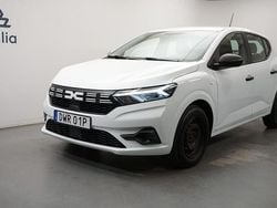 Vit Begagnad 2023 Dacia Sandero Essentiel Halvkombi | 149 900 kr (Marknadspris)