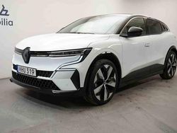 Vit Begagnad 2023 Renault Mégane IV Halvkombi | 269 900 kr