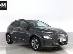 Grå Begagnad 2021 Hyundai Kona Essential SUV | 195 000 kr (Marknadspris)