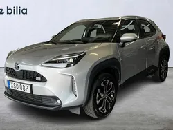 Silver Begagnad 2022 Toyota Yaris Cross Active SUV | 279 000 kr (Marknadspris)