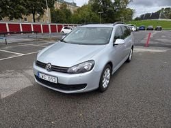 Silver Begagnad 2011 VW Golf VI Kombi | 33 000 kr (Superpris)