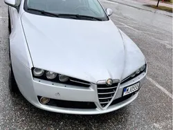 Silver Begagnad 2008 Alfa Romeo 159 Kombi | 25 000 kr