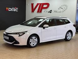 Vit Begagnad 2023 Toyota Corolla Life Kombi | 219 800 kr (Marknadspris)