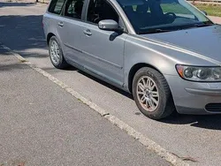 Grå Begagnad 2007 Volvo V50 Kinetic Kombi | 27 000 kr (Marknadspris)
