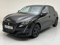 Svart Begagnad 2022 Peugeot 208 Allure Halvkombi | 149 000 kr (Marknadspris)