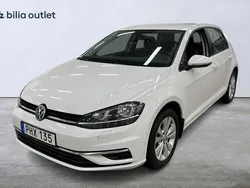 Vit Begagnad 2017 VW Golf VII Halvkombi | 159 900 kr (Marknadspris)