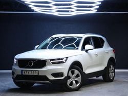 Vit Begagnad 2021 Volvo XC40 Momentum SUV | 269 900 kr (Marknadspris)
