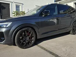 Svart Begagnad 2024 Audi Q7 Advanced Plus SUV | 1 069 000 kr