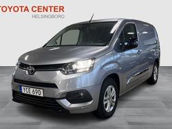 Silver Begagnad 2023 Toyota Proace City Van | 329 900 kr (Marknadspris)