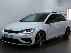 Vit Begagnad 2018 VW Golf VII R Halvkombi | 299 900 kr (Dyr)