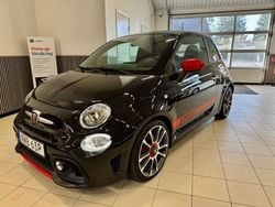Svart (svartmetallick) Begagnad 2019 Abarth 595 Halvkombi | 175 000 kr (Bra pris)