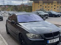 Svart Begagnad 2006 BMW 330 Comfort Edition Sedan | 55 000 kr (Superpris)