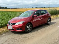 Röd Begagnad 2018 Nissan Pulsar Halvkombi | 100 000 kr (Marknadspris)