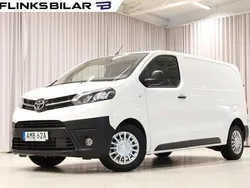 Vit Begagnad 2022 Toyota Proace Van | 269 900 kr (Bra pris)