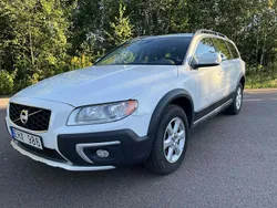 Vit Begagnad 2014 Volvo XC70 Momentum SUV | 125 000 kr (Bra pris)