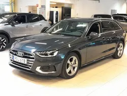 Grå Begagnad 2022 Audi A4 Proline Kombi | 324 900 kr (Marknadspris)