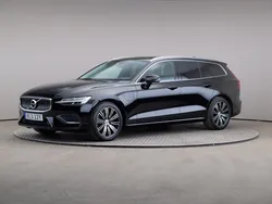 Svart (black (solid)) Begagnad 2021 Volvo V60 Inscription Kombi | 309 000 kr (Bra pris)