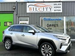 Silver Begagnad 2024 Toyota RAV4 Hybrid Executive SUV | 449 000 kr (Bra pris)