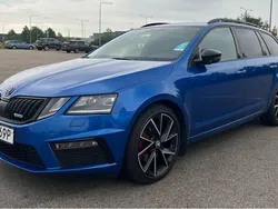 Blå Begagnad 2020 Skoda Octavia RS Kombi | 209 000 kr (Marknadspris)