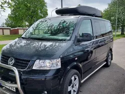 Svart Begagnad 2009 VW Multivan Highline Minibuss | 92 000 kr (Marknadspris)