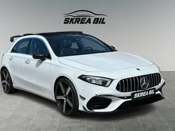 Vit Begagnad 2018 Mercedes A45 AMG Halvkombi | 229 900 kr