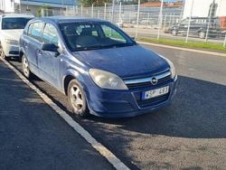 Blå Begagnad 2005 Opel Astra Halvkombi | 5 000 kr (Superpris)