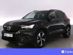 Svart Begagnad 2022 Volvo XC40 Plus SUV | 334 900 kr