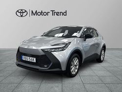 Silver Begagnad 2025 Toyota C-HR Active SUV | 379 000 kr