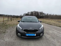 Grå Begagnad 2015 Kia Ceed Sportswagon Comfort Kombi | 95 000 kr (Marknadspris)
