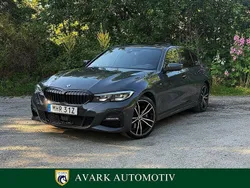 Grå Begagnad 2021 BMW 330e M Sport Sedan | 369 900 kr (Lite dyr)