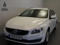 Vit Begagnad 2018 Volvo V60 Standard Kombi | 189 500 kr (Marknadspris)