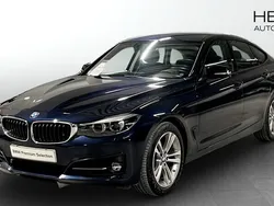 Blå Begagnad 2018 BMW 330 Sport Line Sedan | 249 700 kr (Marknadspris)