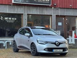 Silver Begagnad 2013 Renault Clio IV Halvkombi | 52 000 kr (Marknadspris)