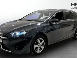 Grå (grey) Begagnad 2022 Kia Ceed Sportswagon Advance Kombi | 234 900 kr (Marknadspris)