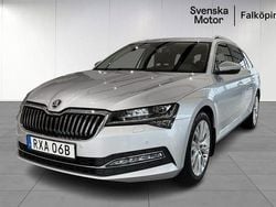 Silver Begagnad 2022 Skoda Superb Kombi | 309 900 kr (Marknadspris)