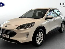 Vit (white) Begagnad 2021 Ford Kuga Titanium SUV | 244 900 kr (Bra pris)