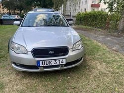 Silver Begagnad 2004 Subaru Legacy Kombi | 30 000 kr (Marknadspris)