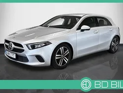 Silver Begagnad 2019 Mercedes A180 Halvkombi | 207 900 kr (Marknadspris)