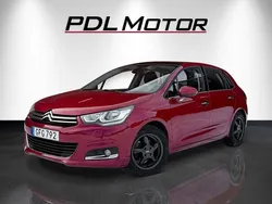 Röd Begagnad 2015 Citroën C4 Halvkombi | 89 900 kr (Marknadspris)