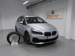 Silver Begagnad 2018 BMW 225 Active Tourer Sport Line Minibuss | 199 900 kr (Marknadspris)