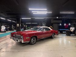 Flerfärgad Begagnad 1976 Cadillac Eldorado Sportkupé | 89 000 kr